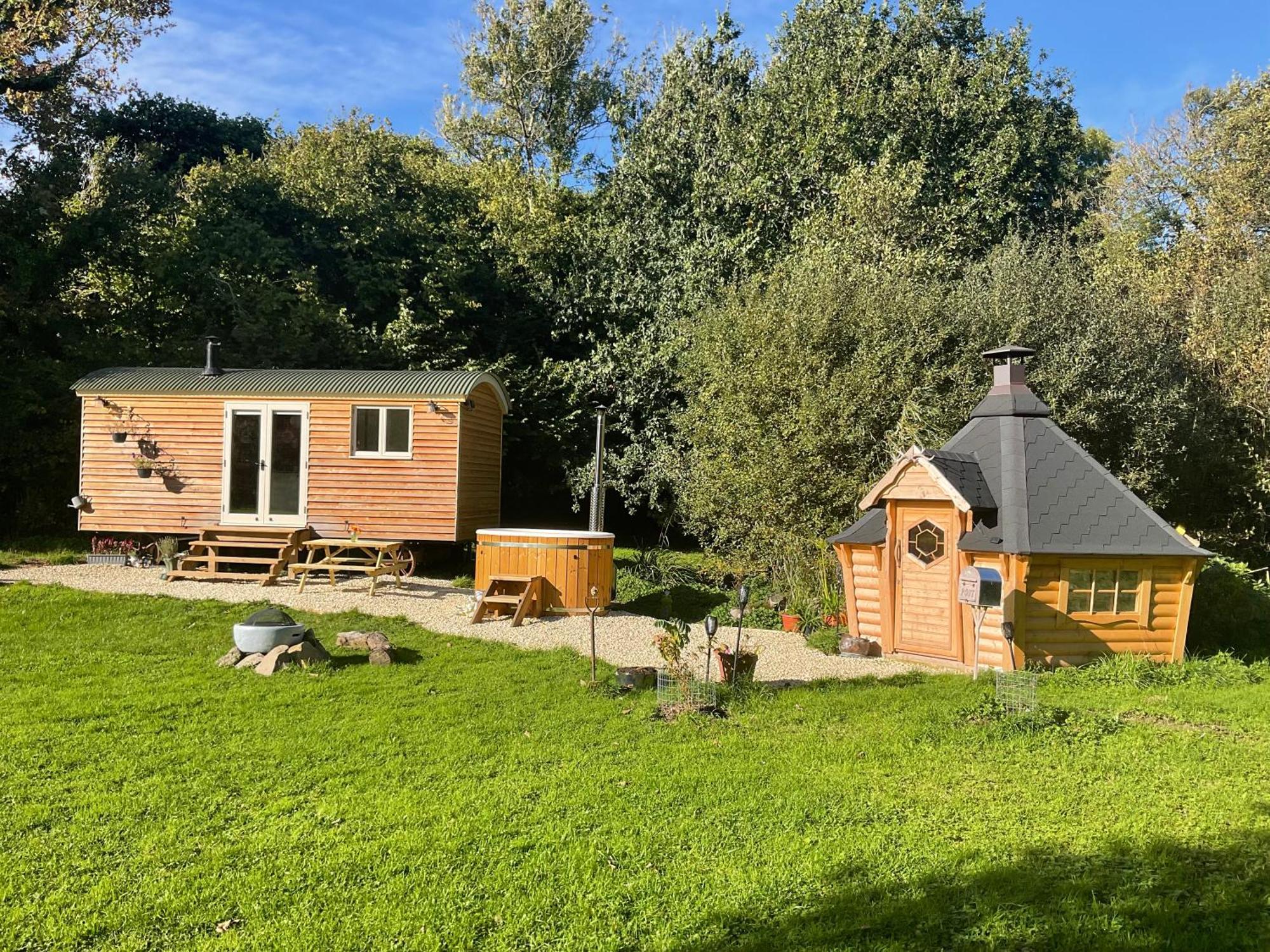 Gillan Creek Retreat Otel Helston Dış mekan fotoğraf